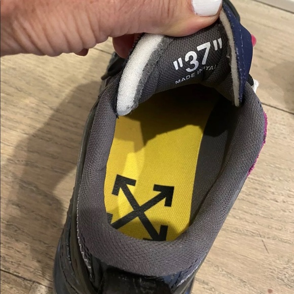 Off white black on black ODSY  1000 sold out everywhere sneakers size 7 - Picture 5 of 12